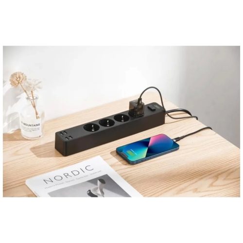 XO WL10 3-as elosztó 4*USB-A csatlakozóval 1.8M fekete