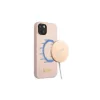 Guess GUHMP13MLSLMGLP iPhone 13 / 14 /15 6,1" készülékhez kemény tok Silicone Script Gold Logo Magsaf világos rózsaszín
