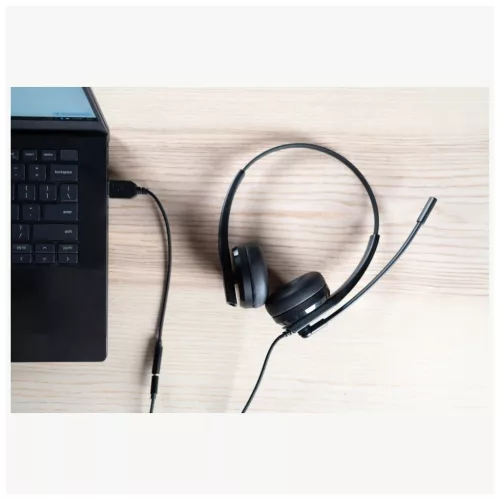 Creative HS-230 vezetékes fejhallgató USB mikrofonnal fekete