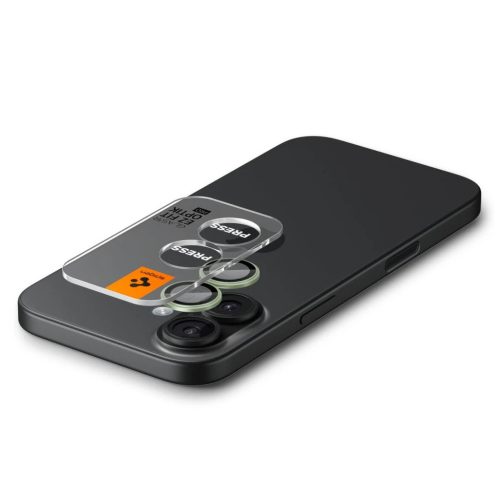 SPIGEN Optik Pro Glas.TR "EZ FIT" kameravédő 2-PACK iPhone 16 / 16 Plus / 17 készülékhez zöld