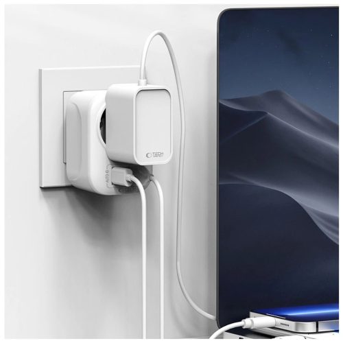 TECH-PROTECT TA100 utazási adapter US TO EU fehér
