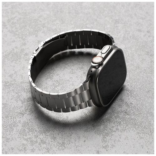 RINGKE METAL ONE AIR Apple Watch 8 / 9 / 10 / 11 / SE / ULTRA készülékhez (44 / 45 / 46 / 49 MM) ezüst