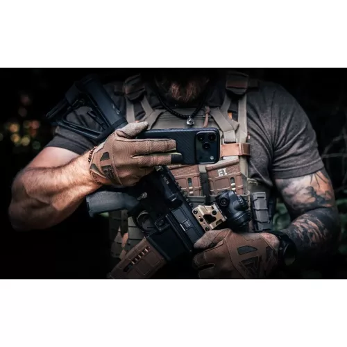 Tactical MagForce Aramid tok Apple iPhone 18 Pro készülékhez fekete