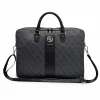 Guess PU 4G Stripe Metal Logo laptoptáska 16 hüvelykes laptopokhoz fekete